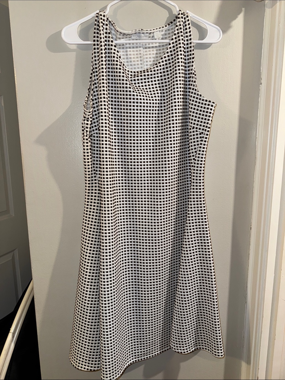 New York & Company Black and White Sleeveless Gingham Midi Dress